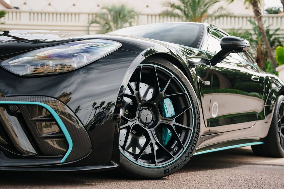 Mercedes-AMG GT 63 PRO Petronas F1 Limited Edition 1-200 — photo 5