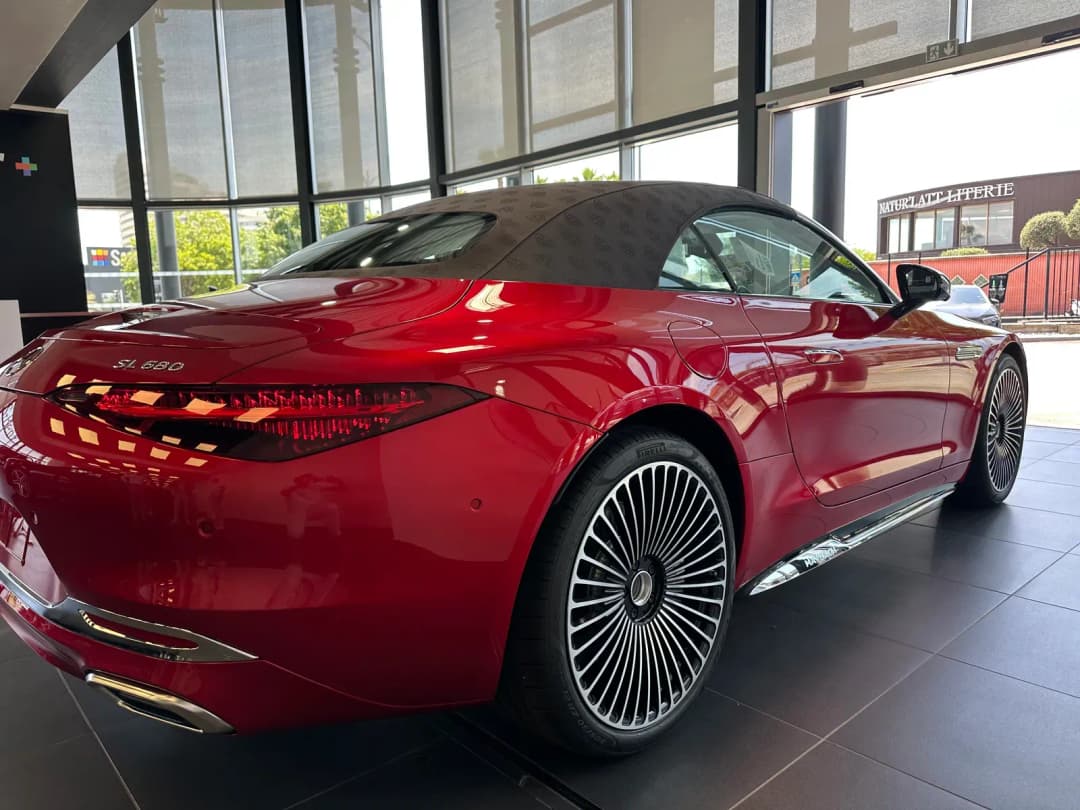 Mercedes-Maybach SL 680 Monogram Series — photo 3