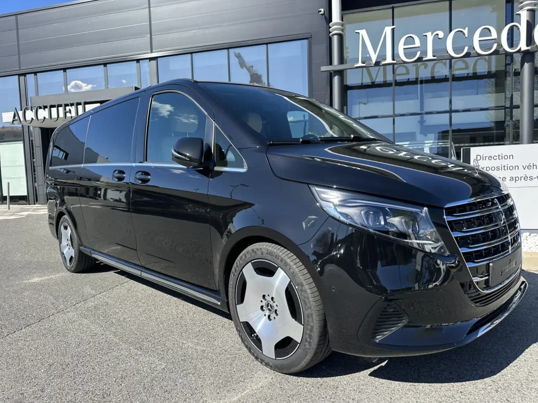 Mercedes-Benz V-Class 250 d Exclusive Maybach Style — photo 2