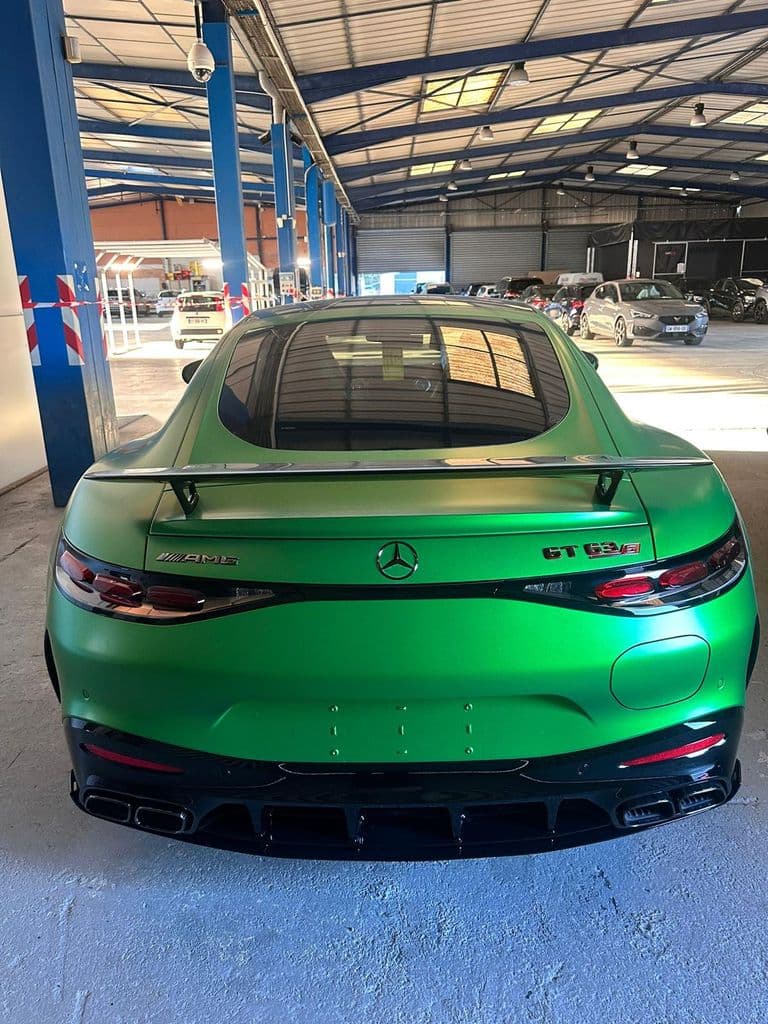 Mercedes-AMG GT 63 S E Performance — photo 3