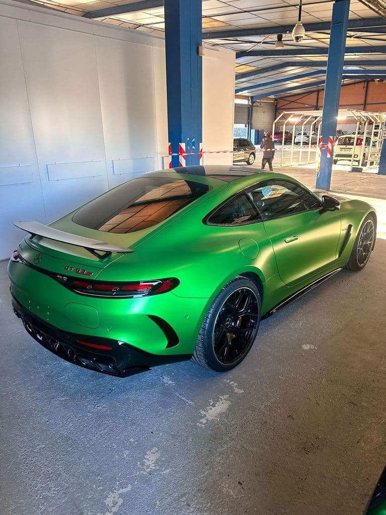Mercedes-AMG GT 63 S E Performance — photo 5