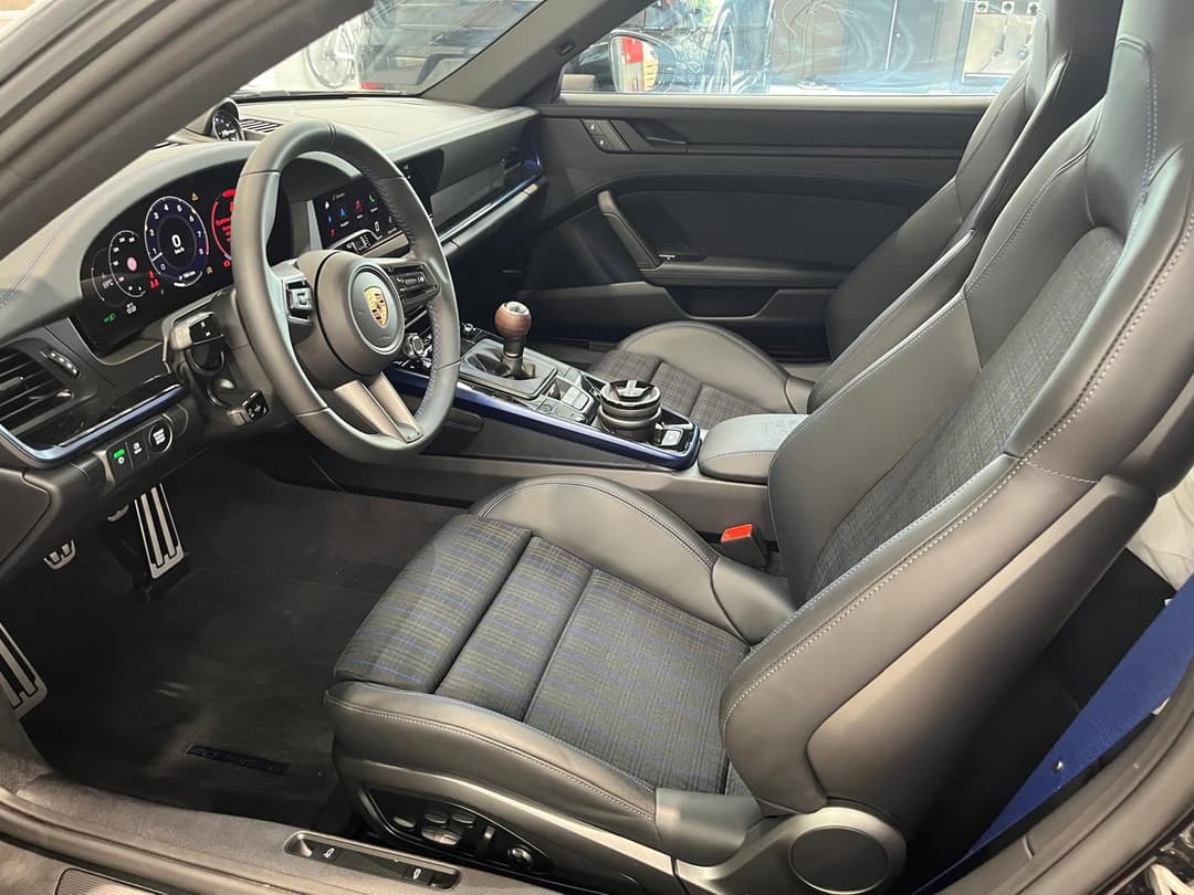 Porsche 911 Carrera T (992.2) — photo 4
